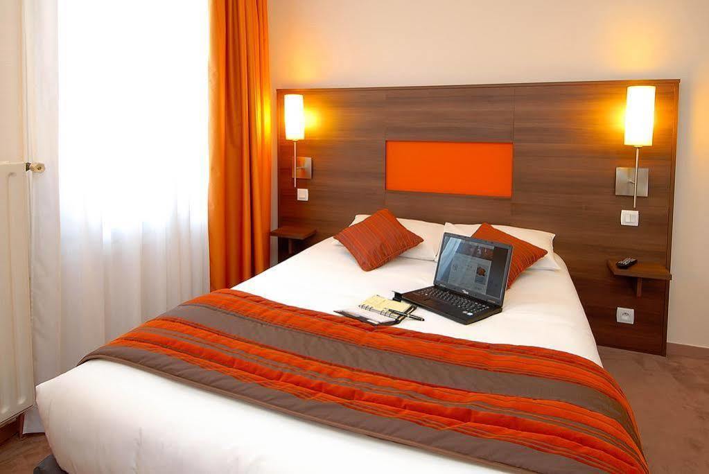 Continental Hotel